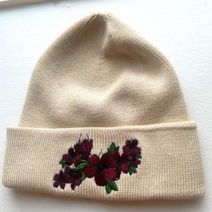 Summer & Rose Cream Beanie with Floral Embroidery